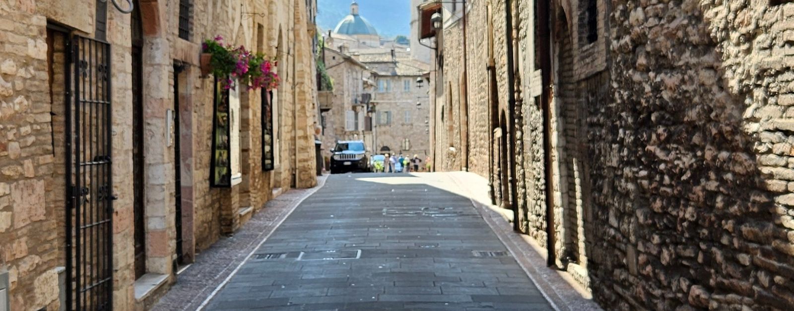 Assisi is the perfect base for a luxury travel experience aimed at discover Central Italy